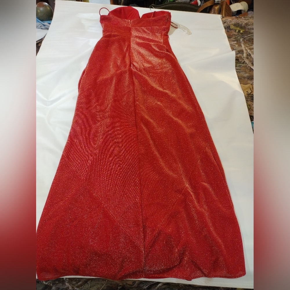 Cache Red dress - Picture 3 of 5